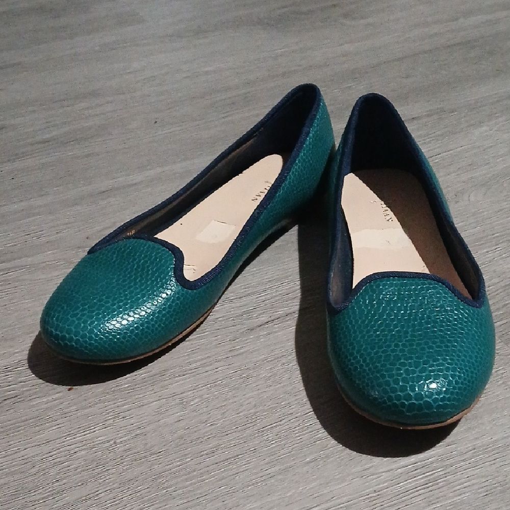 Cole Haan D40668 Elegant Teal Flats Sz 7.5 B  7.5B